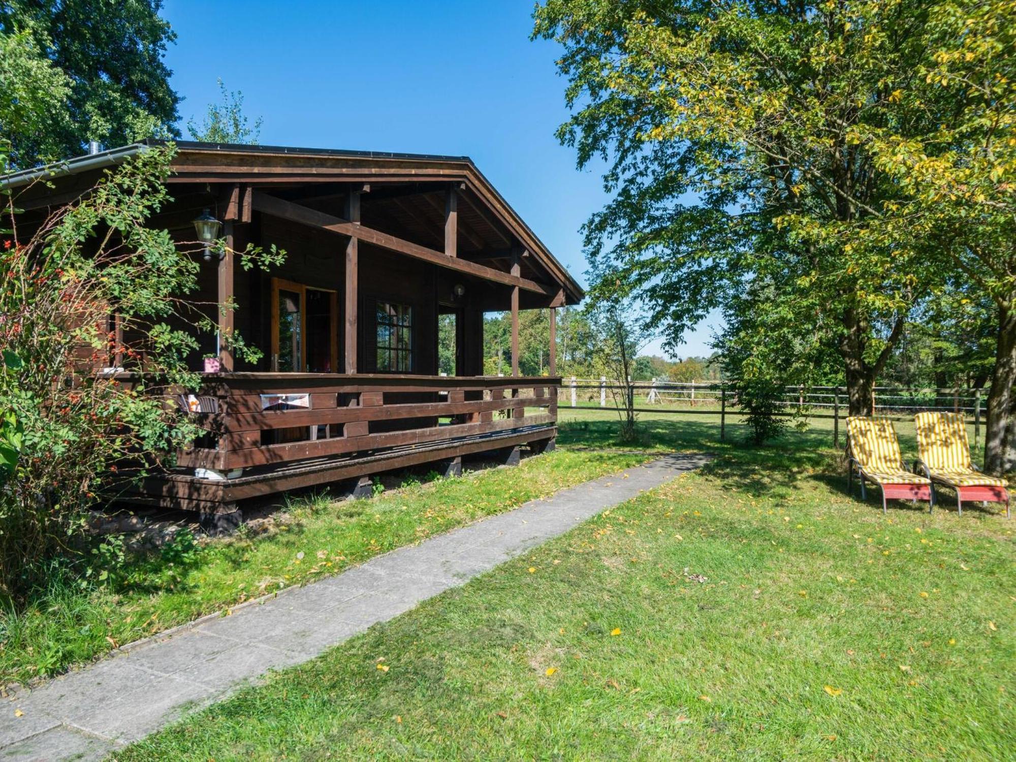 Holiday Home On A Horse Farm In The L Neburg Heath Eschede Exteriör bild