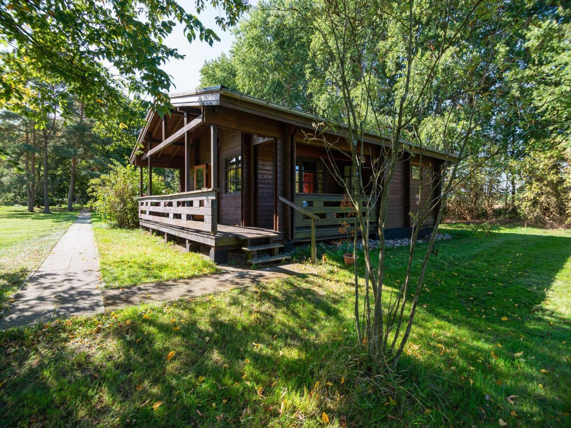 Holiday Home On A Horse Farm In The L Neburg Heath Eschede Exteriör bild