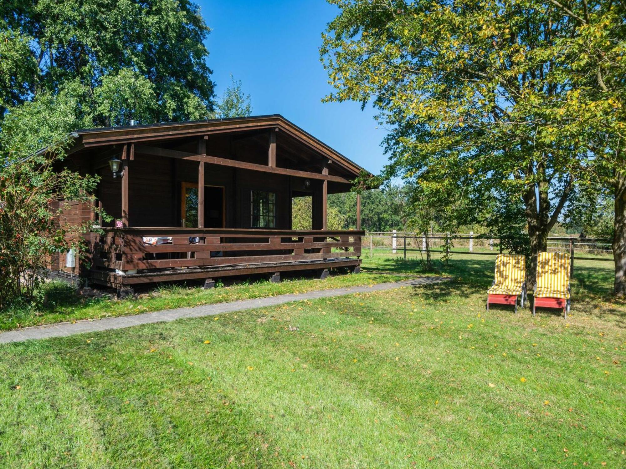 Holiday Home On A Horse Farm In The L Neburg Heath Eschede Exteriör bild